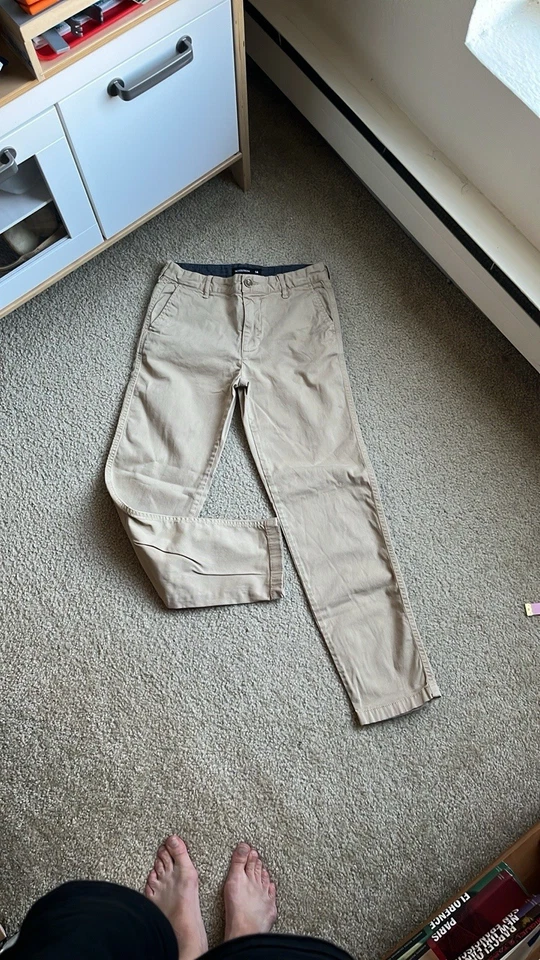 Lote de 5 calças masculinas uniforme escolar cáqui Nike camiseta pulôver lã tamanho M-L 10-14 - Imagem 2 de 4