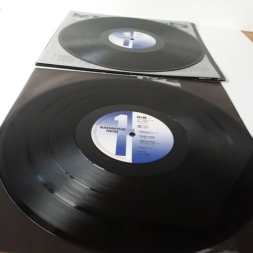Queensryche - Empire - Vinyl Double LP + Inners Europe 1st Press EX+/EX - Foto 7 di 12