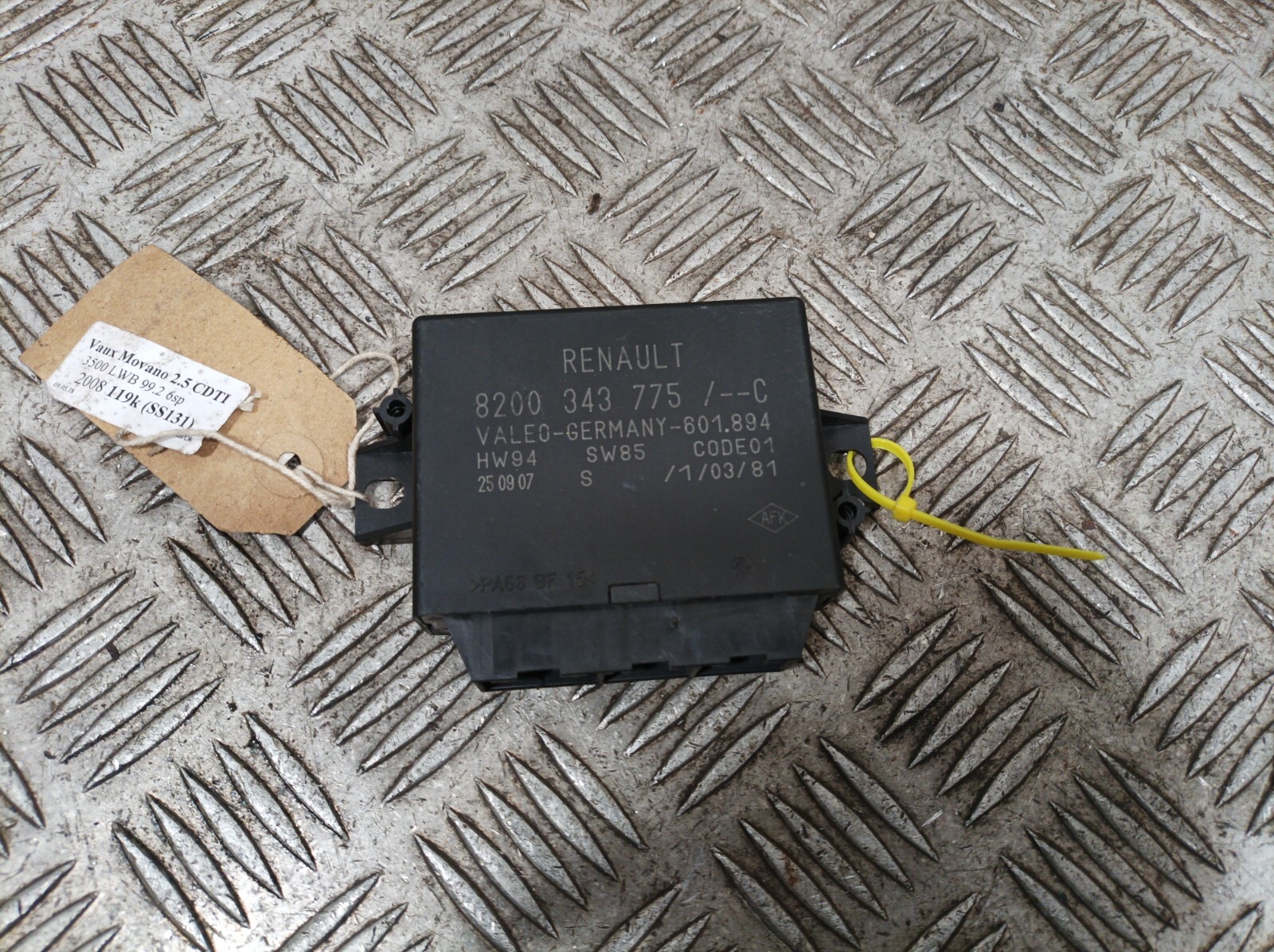 Renault Master II 2005 Control Module PDC 8200343775 for sale  