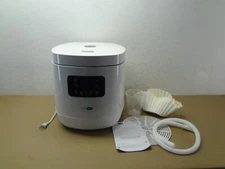 Truewash TW988 UV Sanitizer Kills Bacteria in Food and Non-Food Items in White