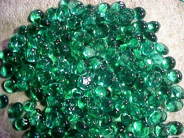 10 LB EMERALD GREEN FLAT GLASS MARBLES GEMS, VASE FILLERS, MOSAIC TILES $24.99