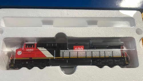 Locomotora Walthers Mainline Ge Es44ac Evolution Canadian National 3880 | Zustand: Used
