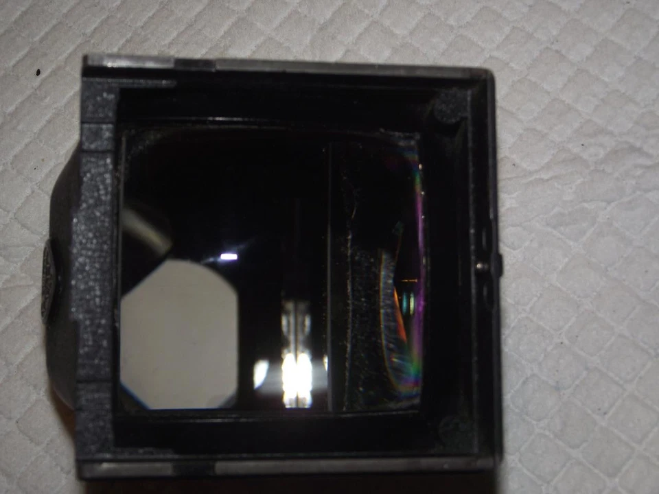 ROLLEI F&H PRISM FINDER FOR TLR ROLLEIFLEX CAMERAS - Image 3 of 4