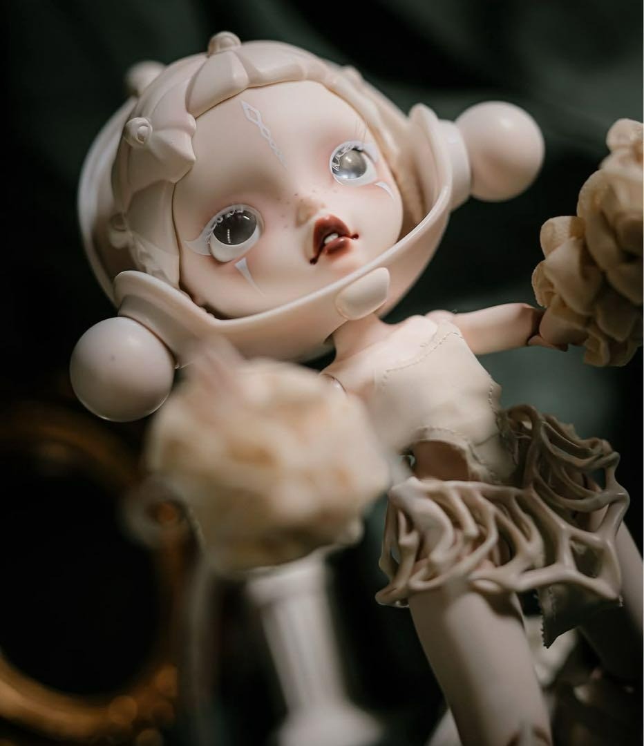 SKULLPANDA Dawn&Dew セット Skullpanda White Dew Action Figure – TOYSEZ