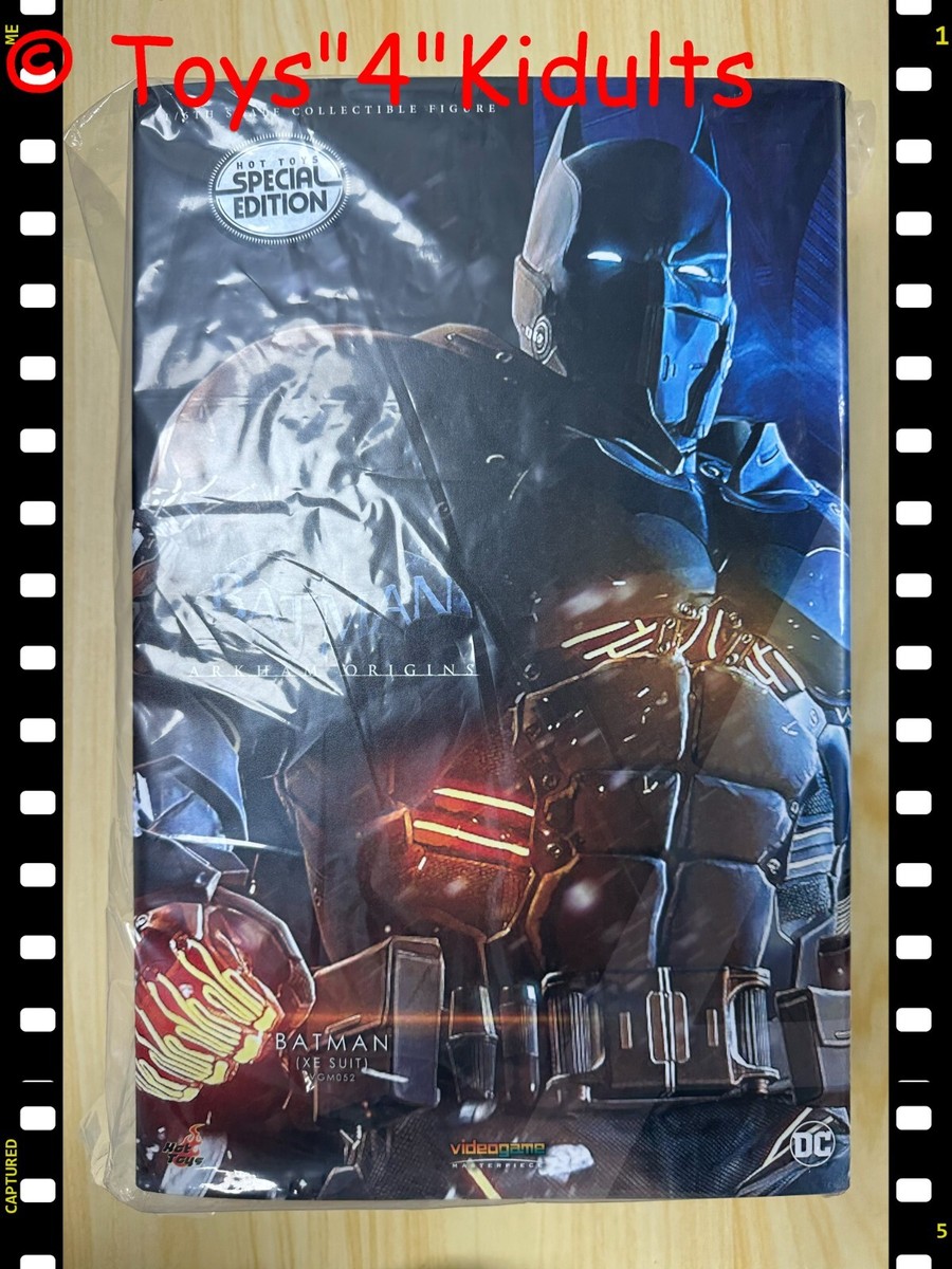 Hot Toys VGM52B Arkham Origins Batman (XE Suit Version) (Special
