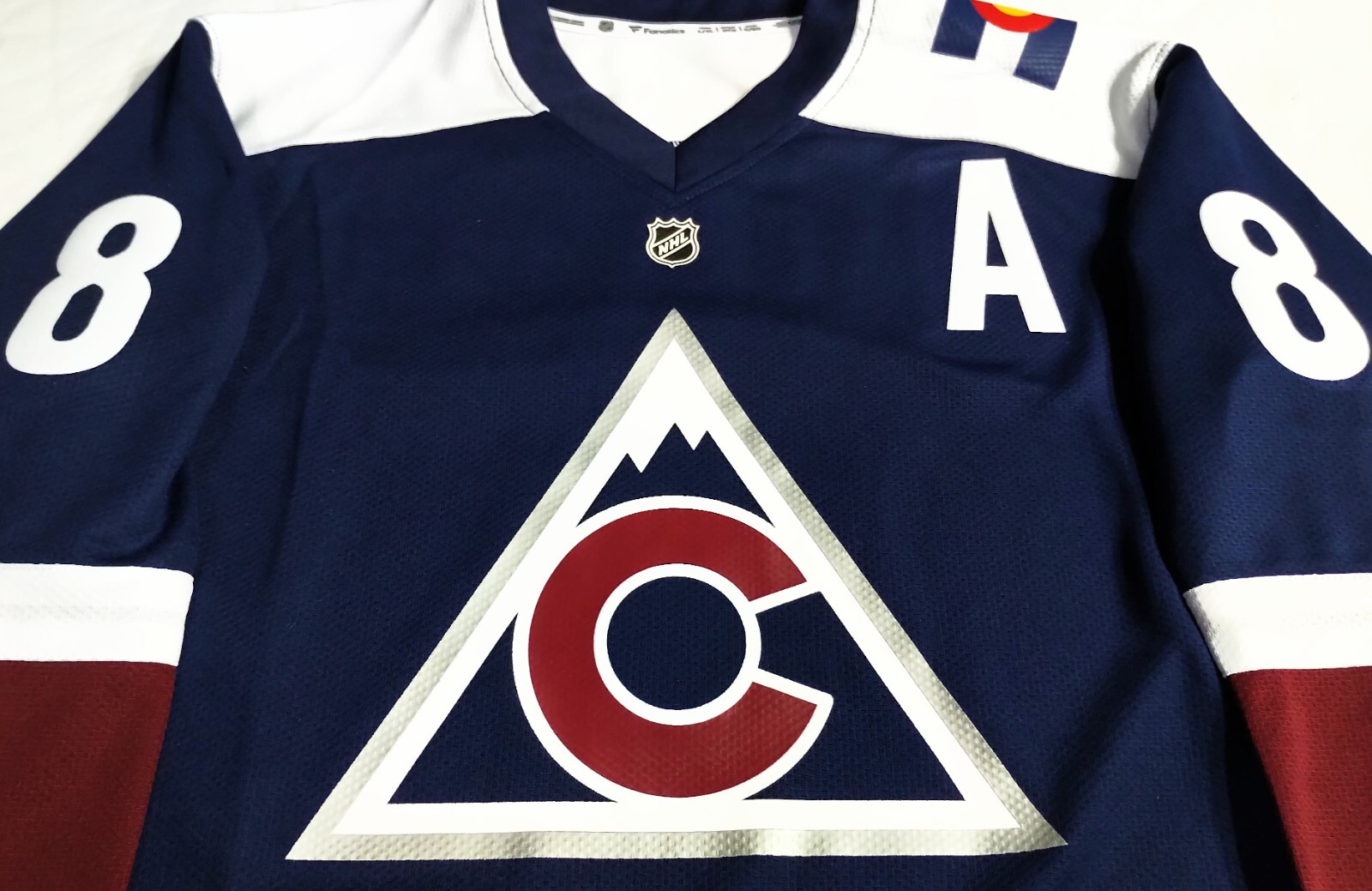 NWTYOUTHL/XL CALE MAKAR COLORADO AVALANCHE 3rd FANATICS NHL HOCKEY