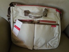 wallaroo diaper bag