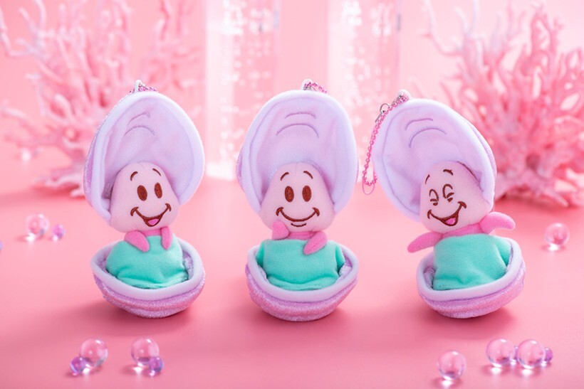 Japan Tokyo Disney Resort Young Oyster Alice in Wonderland