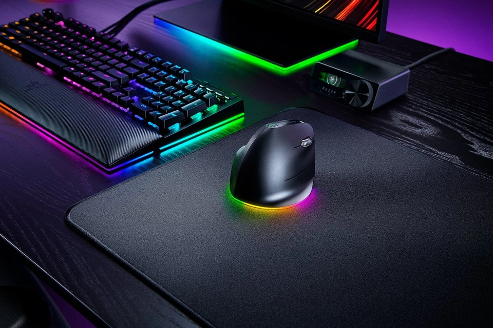 Razer Pro Click V2 Vertikale Maus 30000 DPI Wireless Bluetooth USB-C Ergonomisch - Bild 3 von 4