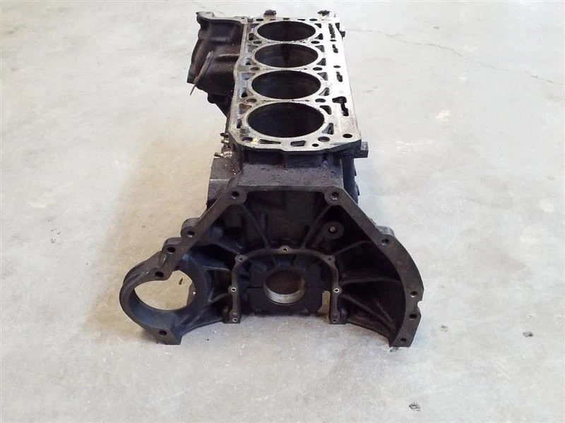 2.3L Bare Engine Cylinder Block 201 Type | Fits 1987-1993 Mercedes Benz 190 - Image 3 of 4