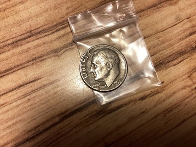 1975 10 C No Mint Mark.  Dime, Good Condition, Free Shipping **