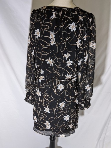Elizabeth And James Black Floral Dress Size XXL Smocked Details Lined - Picture 12 of 12