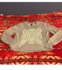 Girls Rue 21 Gray Crewneck With Tiger. Size Large.