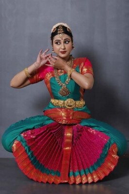 Women Traditional Pink Green Silk Bharatanatyam Dance Dress Costume | eBay