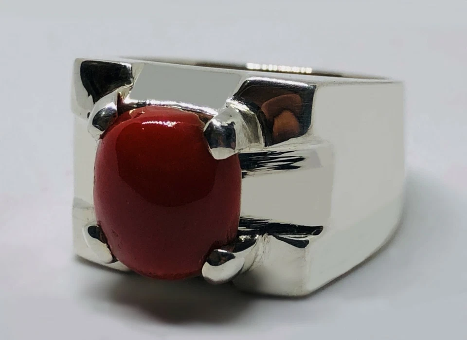 Anillo de plata esterlina 925 hecho a mano de coral australiano rojo con forma de cojín natural para hombre Foto 4 de 4