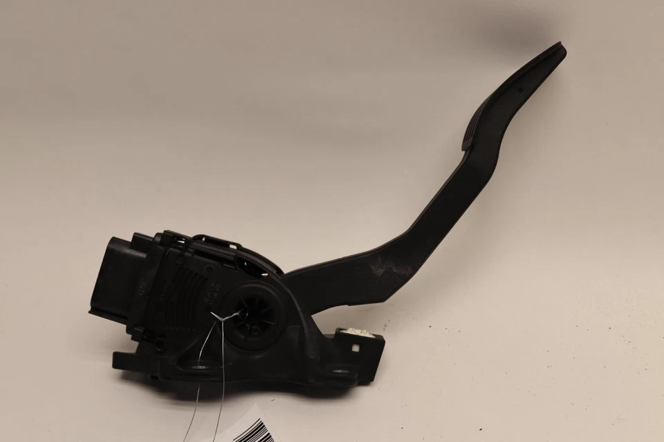 Volvo XC60 2010-2017 acelerador de gasolina acelerador pedal OEM Foto 2 de 4