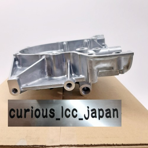Mazda OEM Front Engine Cover N3F1-10-500 for RX-7 FD3S 13B (1993-1995) Japan - Picture 11 of 13