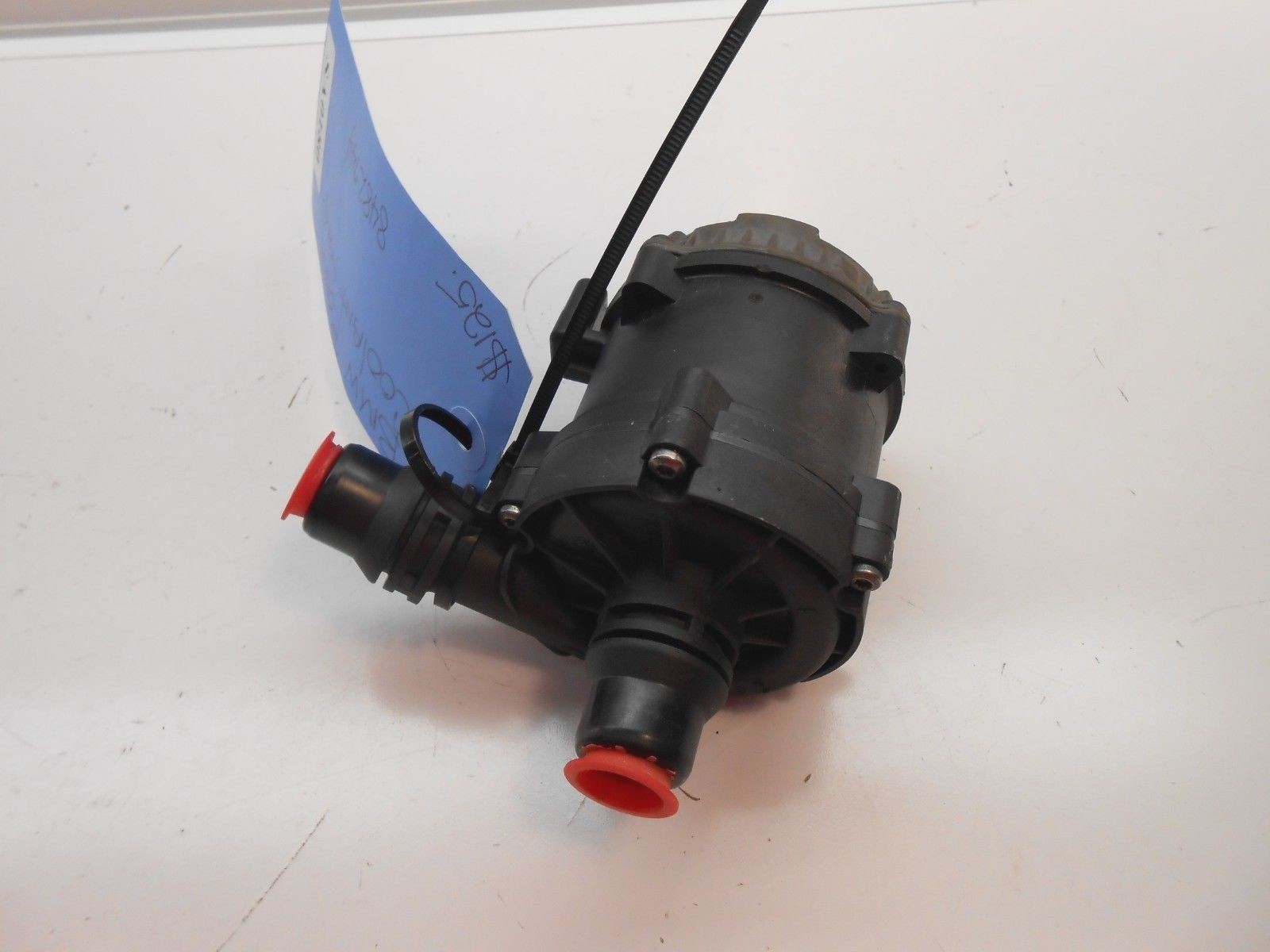 BMW BOSCH COOLANT PUMP 8482744 SA0180 | eBay 