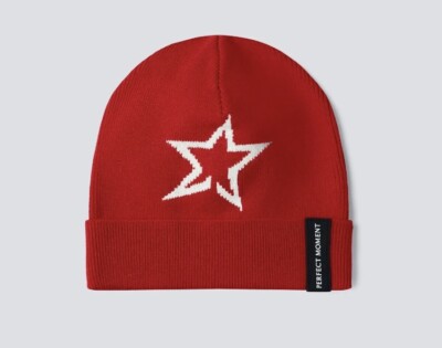 NEW WITH TAGS PERFECT MOMENT  Pillow Beanie Star Red