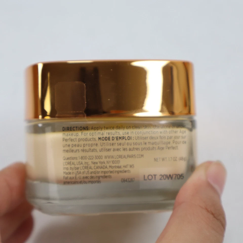 Crema de día antienvejecimiento L'Oreal Age Perfect Hydra-Nutrition con extracto de miel de Manuka Foto 4 de 4