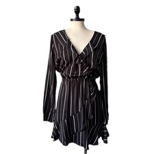NWT Express Striped Elastic Waist Ruffle Wrap Dress Size Large Black White Mini