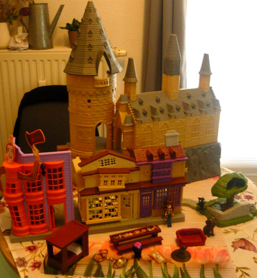 Konvolut Harry Potter - Schloss Hogwarts - Diagon Alley (Winkelgasse) -Spielset
