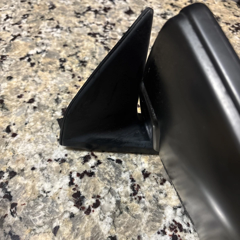 司机侧视镜手册 87-96 三菱 Mighty Max 拾音器 D50 — 第 2/3 张图片