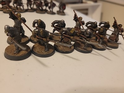 Painted Mordor Orc Warband With Spear MESBG
