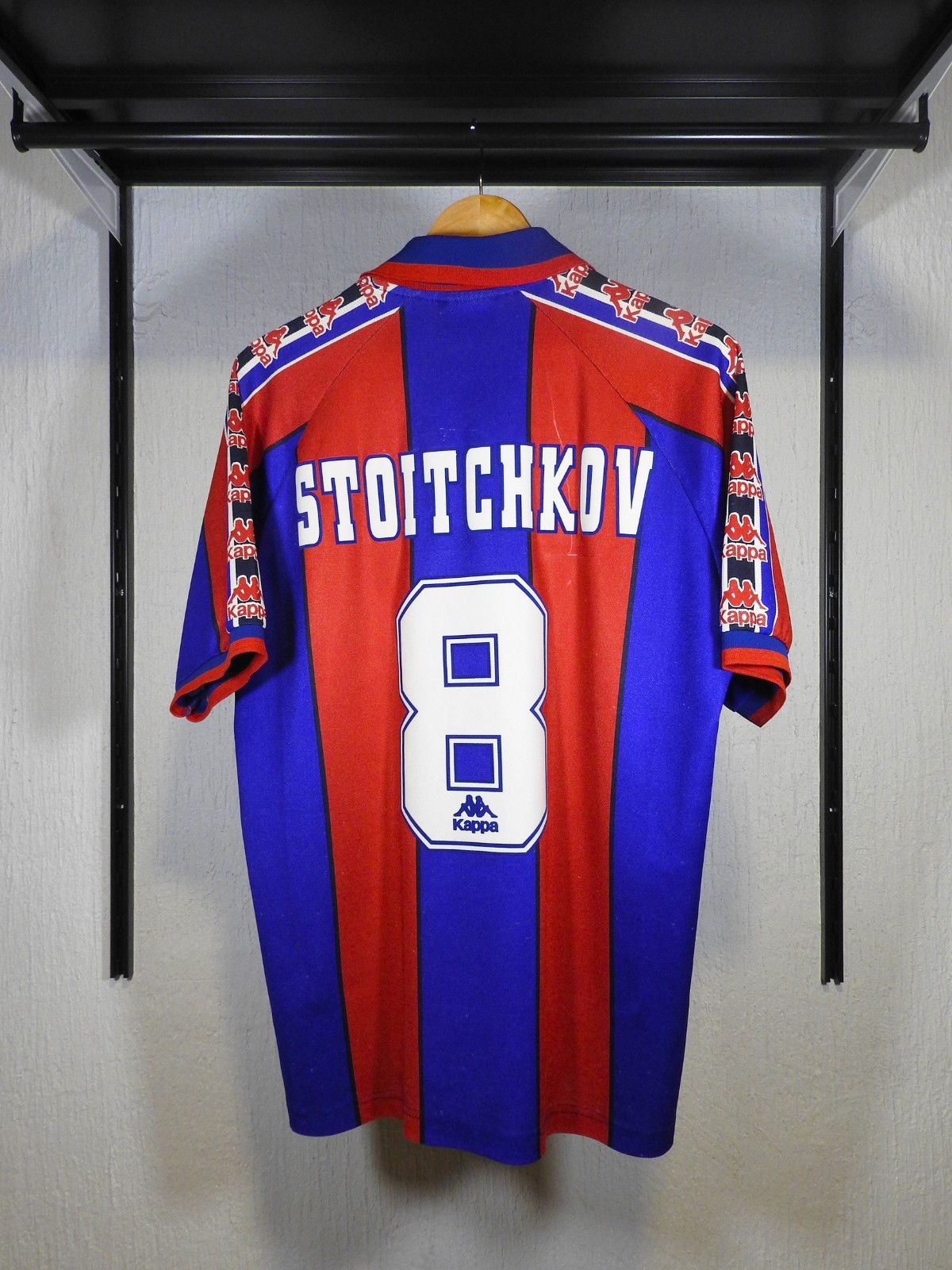 BARCELONA 1995-97 HOME SHIRT (L)