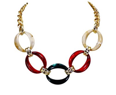 Multi color large oval link necklace in red, green and beige colors New