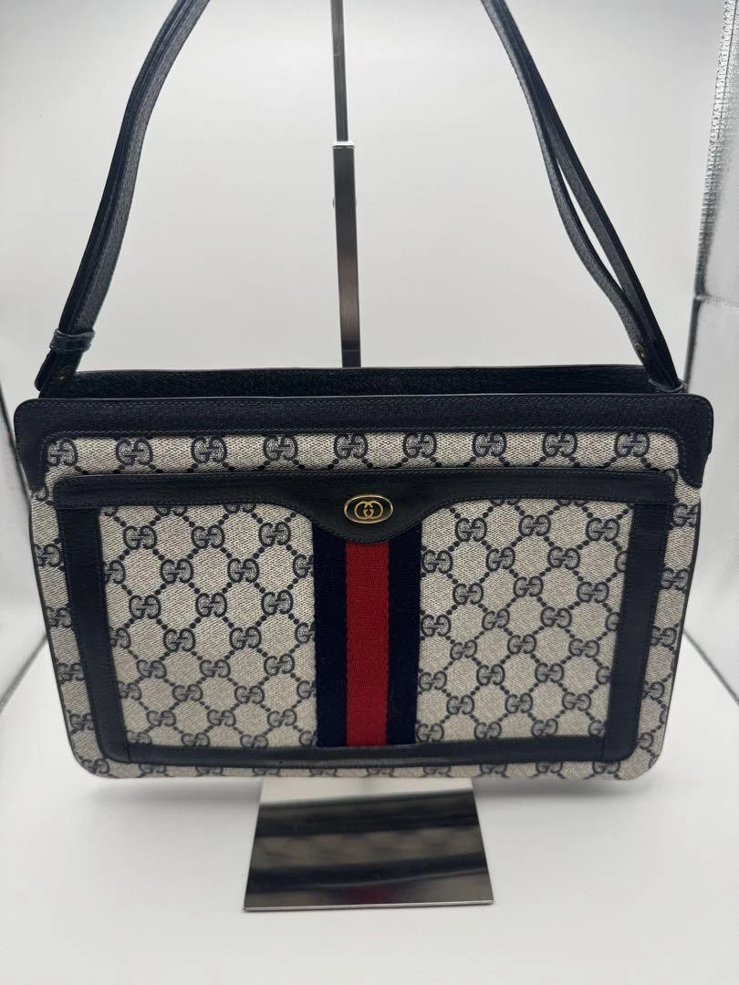 Sac à bandoulière Gucci GG Supreme Sherry occasion sac à main classique modèle 4