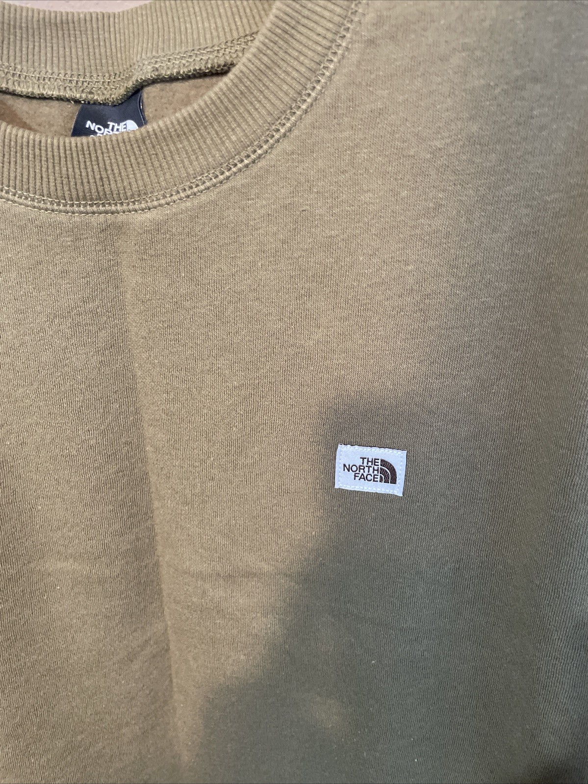 The North Face Heritage Patch Crew Sweatshirt Bro… - image 4