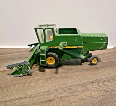 Vtg Ertl 1/16 John Deere 6600 Combine Tractor Chain Drive Metal USA - AS IS