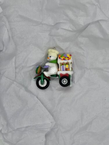 2020 Hallmark Keepsake ~ Cupcake Delivery ~ Special Edition ~ Ornament**USED** - Picture 1 of 8