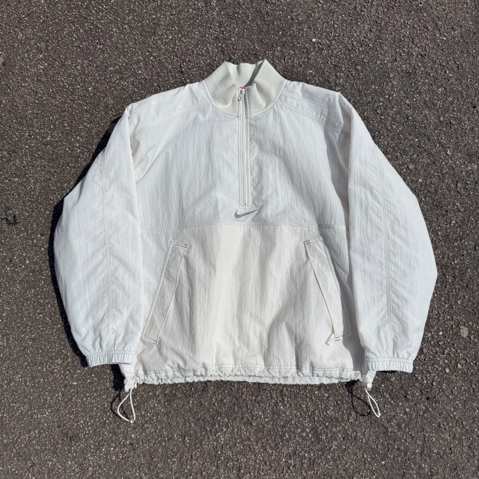 Veste Nike x Supreme Ripstop blanche rouge   Medium   Trusted Seller ✅