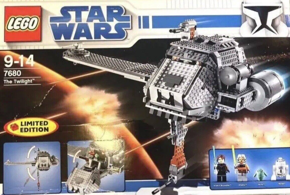 LEGO Star Wars: The Twilight (7680) With Mini Figures And LEGO Star Wars: The Twilight (7680) With Mini Figures And