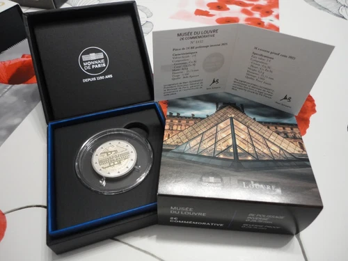 2€ euro BE France 2025 Polissage Inversé Musée du Louvre