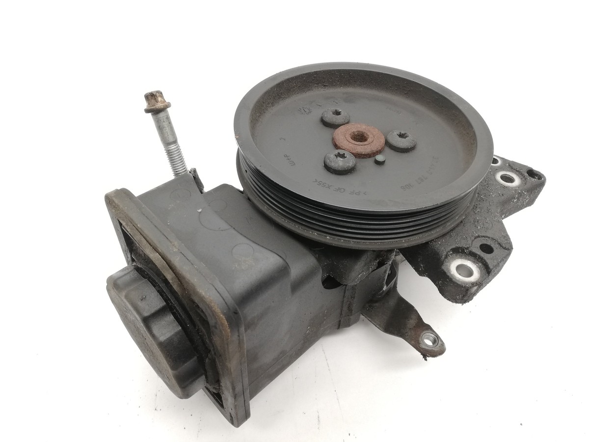 Y出品 BMW 5 E60 Power Steering Pump 7693974 2.0 Diesel 120kw 2005