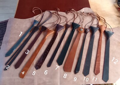 Lederkrawatte. Bolo Tie Einzelstücke 