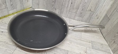 Henckels Paradigm Skillet Tri-ply 18/10 Stainless Steel Ceramic Frying Pan