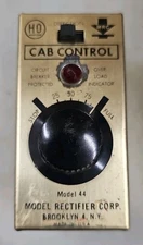 MRC Model 44, Cab Control Unit For HO Gauge Model Railroads Made In U.S.A (14C)