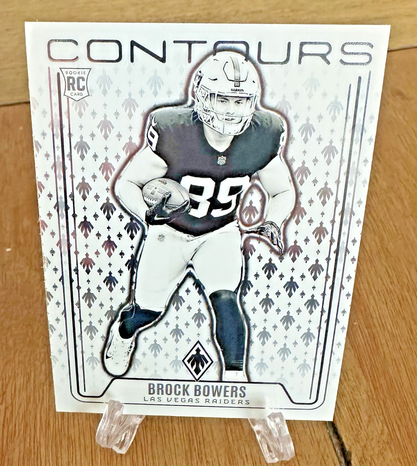 2024 Panini Phoenix - Contours Brock Bowers #CON-BBS Wave (RC)