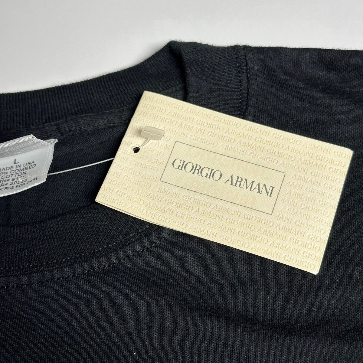 80s 90s giorgio armani archive 黒タグ Tシャツ s-l1200.jpg