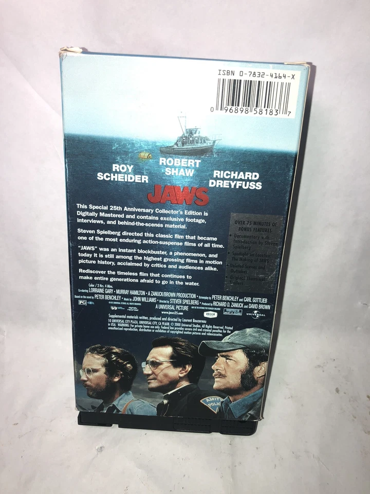 Jaws (VHS, 2000, 2-Tape Set, Anniversary Collectors Edition Double-Pack) - Image 3 of 4