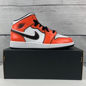 nike orange retro 1
