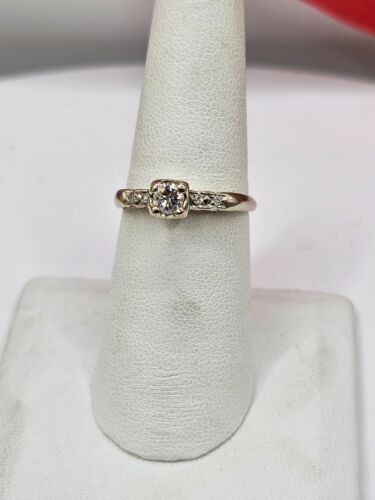 Antique 14K white gold Art Deco diamond ring