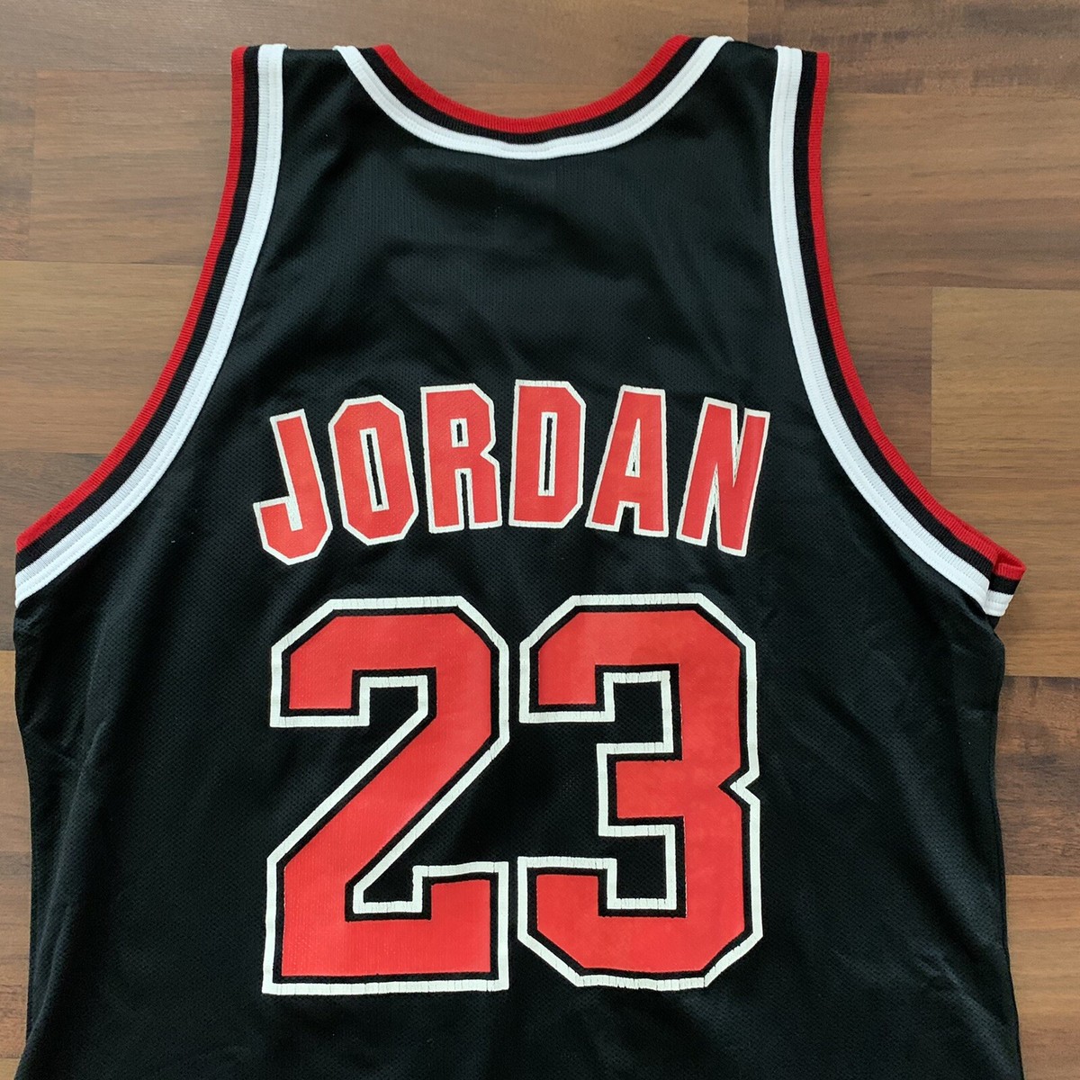 NBA Michael Jordan Champion Jersey Chicago Bulls Alternate Sz 44