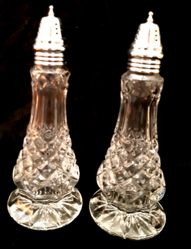 QUALITY PERFECT SILVER TOPPED PRESSED GLASS VINTAGE Salt and Pepper Shakers  - Picture 1 of 6