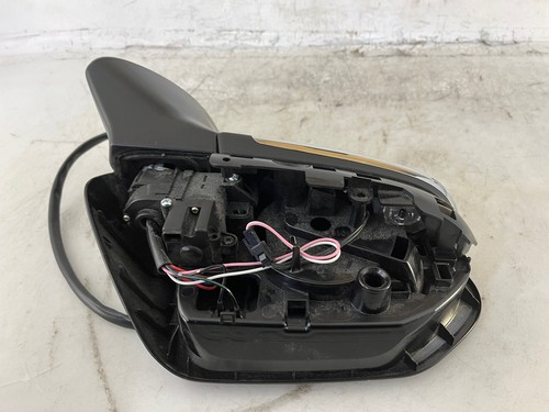 OEM | 2018-2023 Toyota Camry Side Mirror (Right,Passenger) - Picture 6 of 7