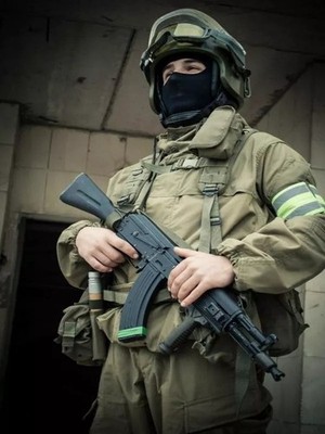 SSO/SPOSN スムラク2004 Gen2 ロシア軍 FSB アルファ Russian SSO - Snakeskin Pattern Tan Helmet w/NVG Set & Glasses